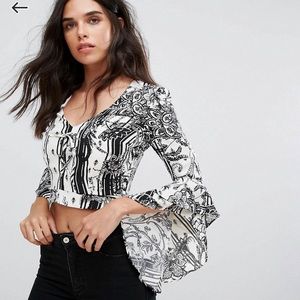 ASOS cropped top with flutter sleeve black and white size S like new